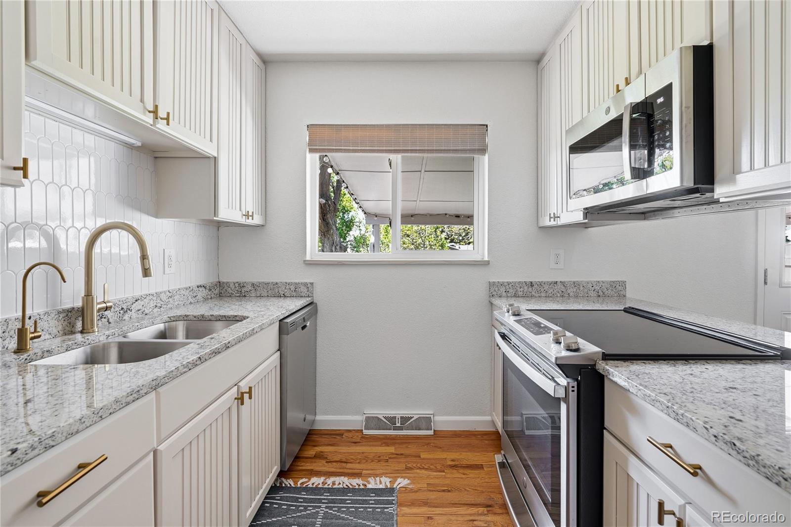 MLS Image #7 for 1556 s xenon court,lakewood, Colorado