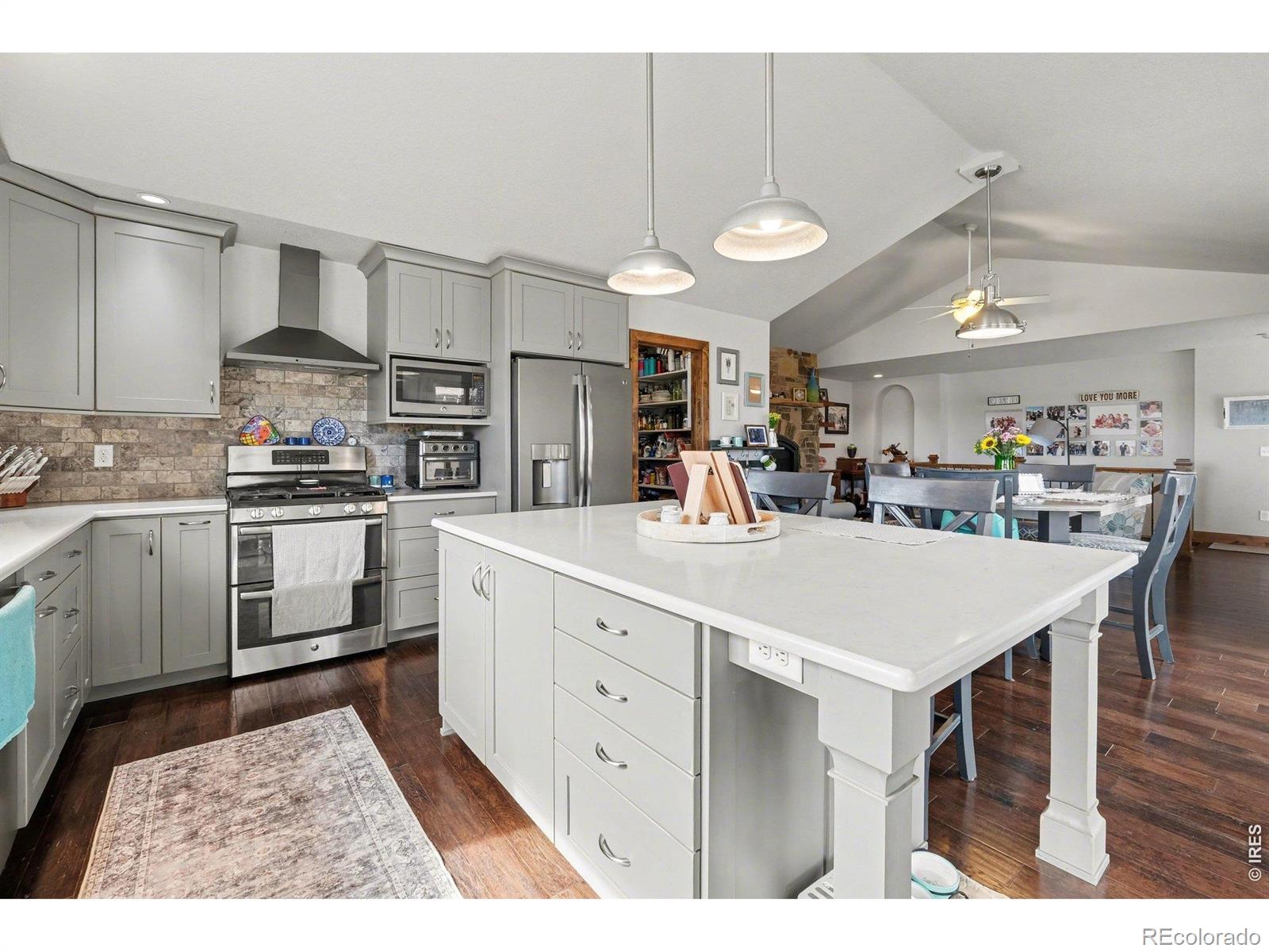 MLS Image #17 for 904  engleman place,loveland, Colorado