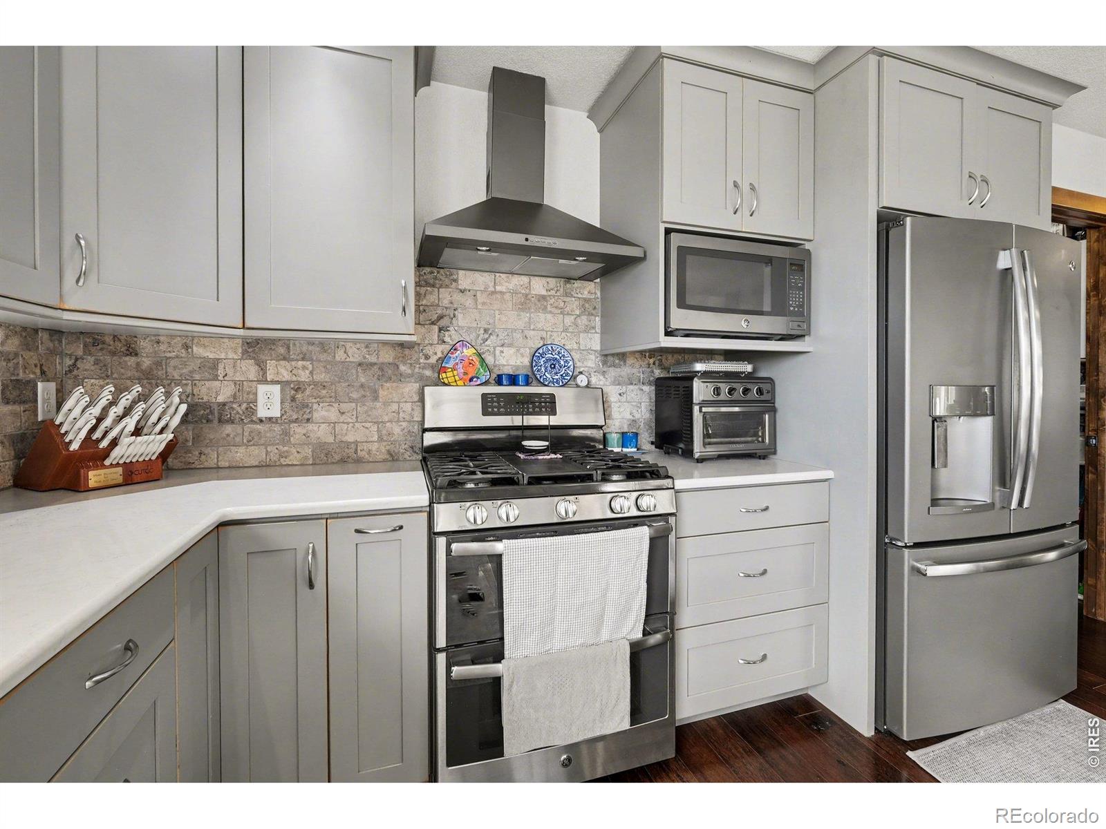 MLS Image #18 for 904  engleman place,loveland, Colorado