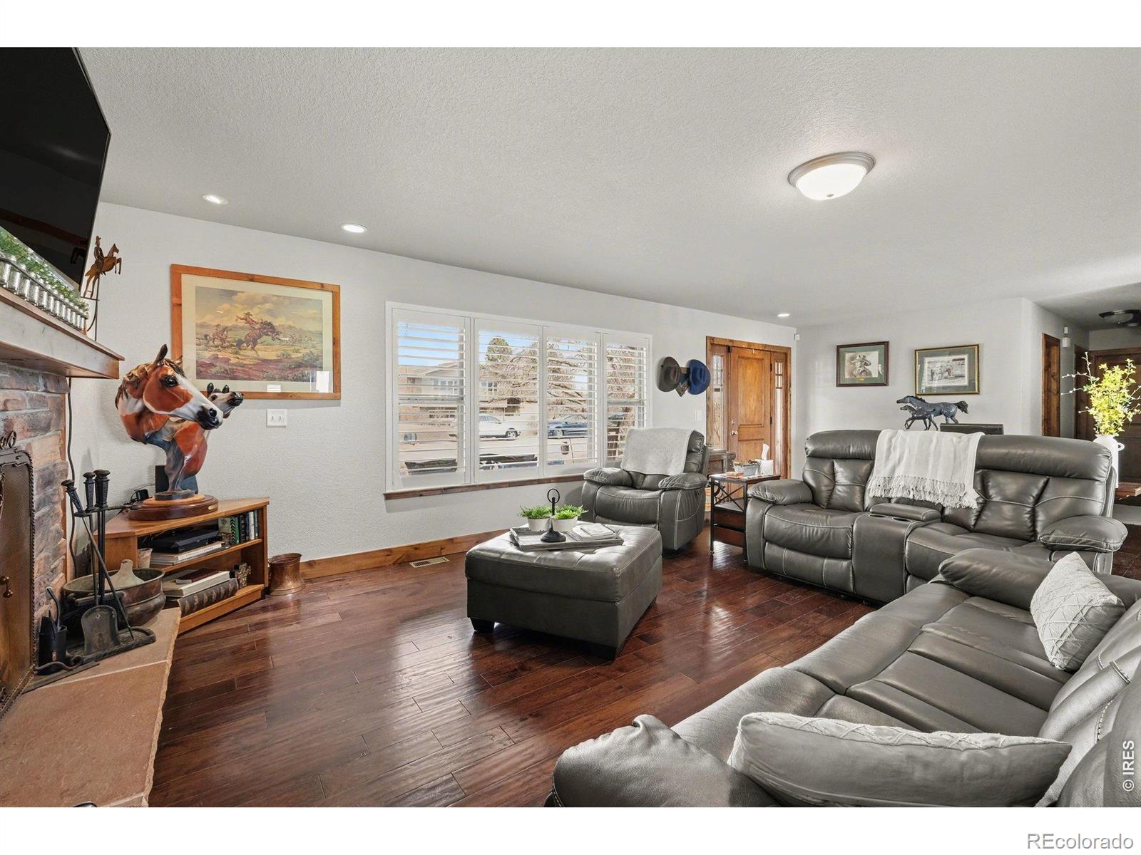 MLS Image #9 for 904  engleman place,loveland, Colorado