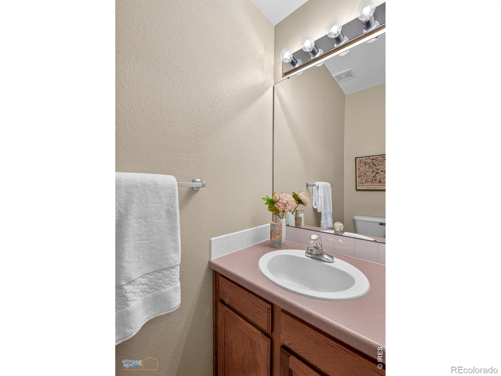 MLS Image #11 for 510 n parkside drive,longmont, Colorado