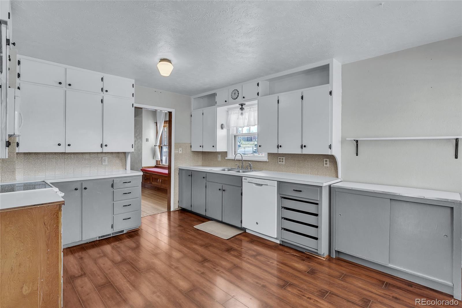 MLS Image #13 for 419  pueblo avenue,simla, Colorado