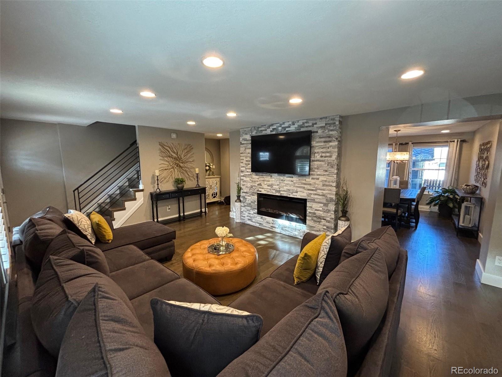 MLS Image #1 for 6465 s dayton street ,englewood, Colorado