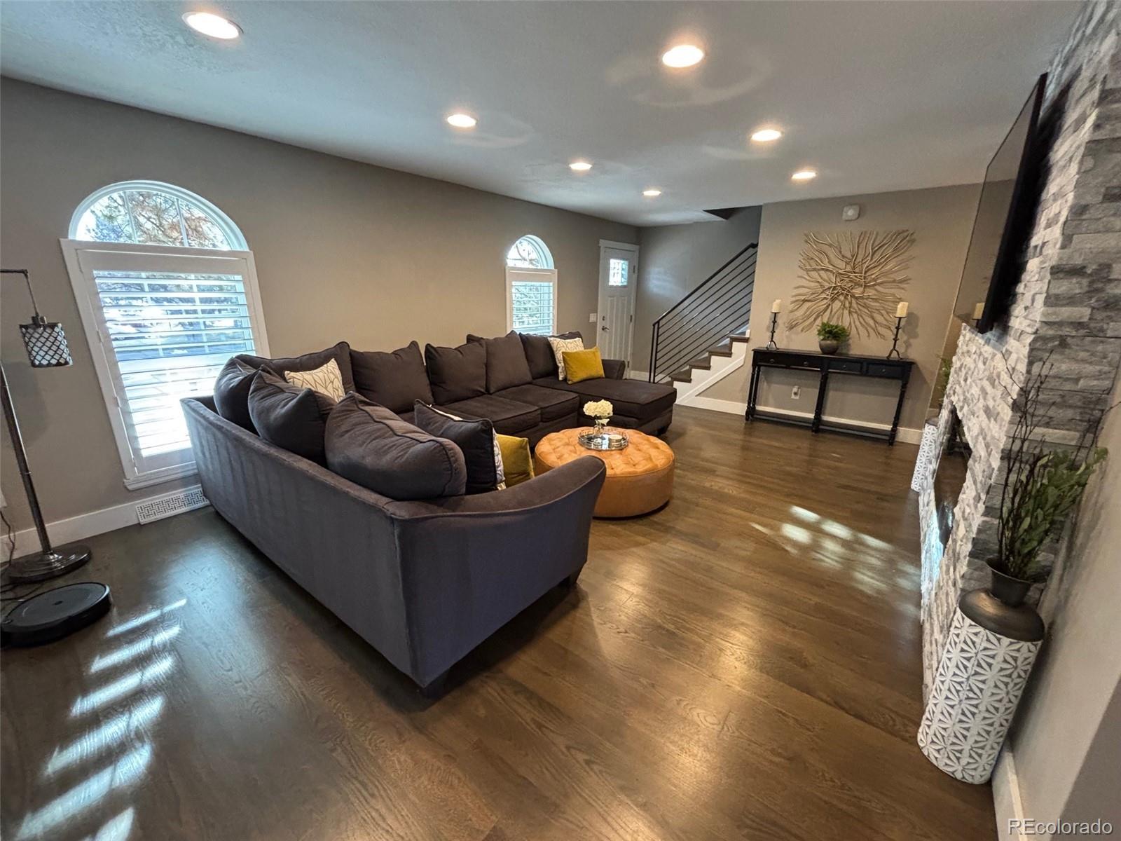 MLS Image #3 for 6465 s dayton street ,englewood, Colorado