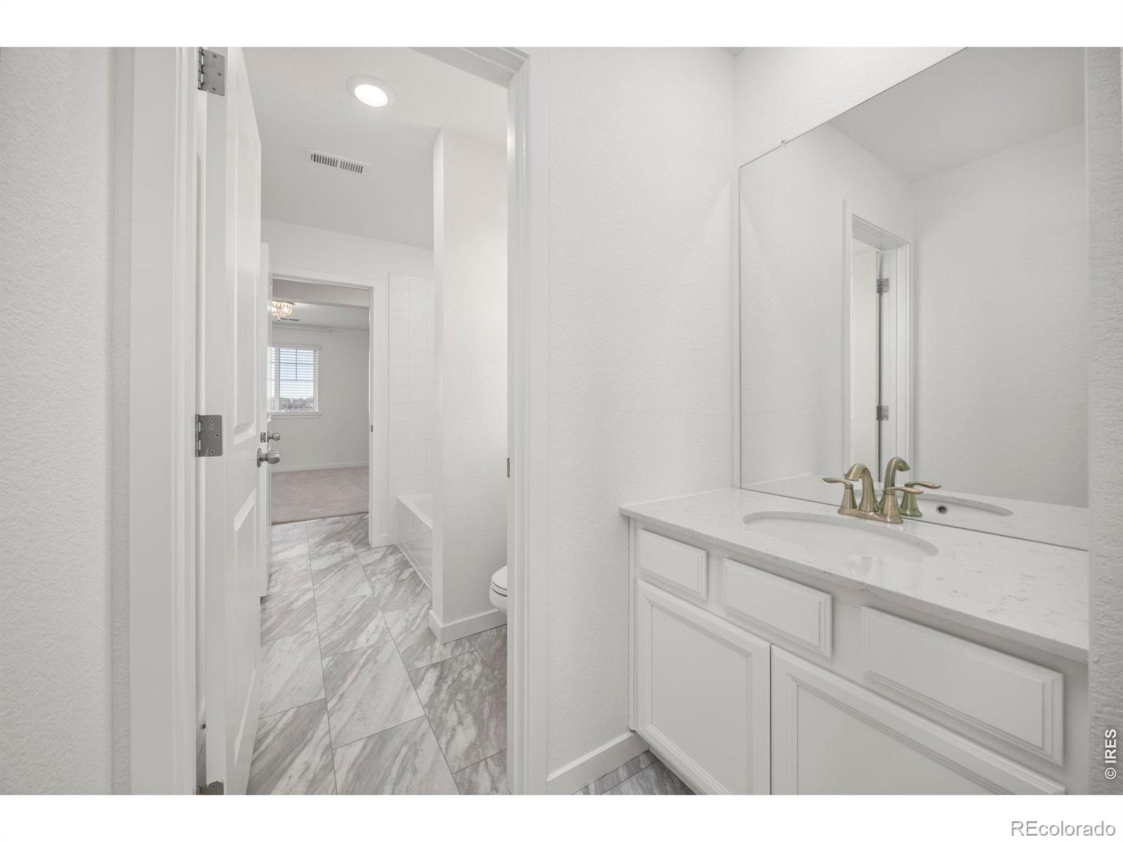 MLS Image #27 for 626  columbia street,johnstown, Colorado