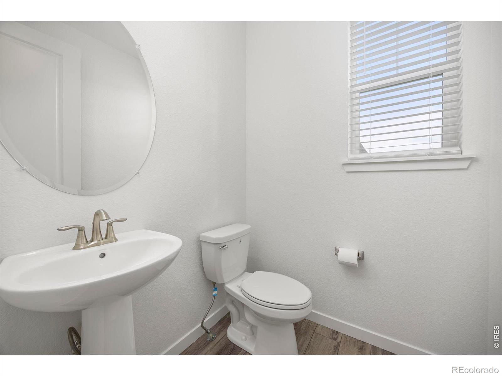 MLS Image #5 for 626  columbia street,johnstown, Colorado