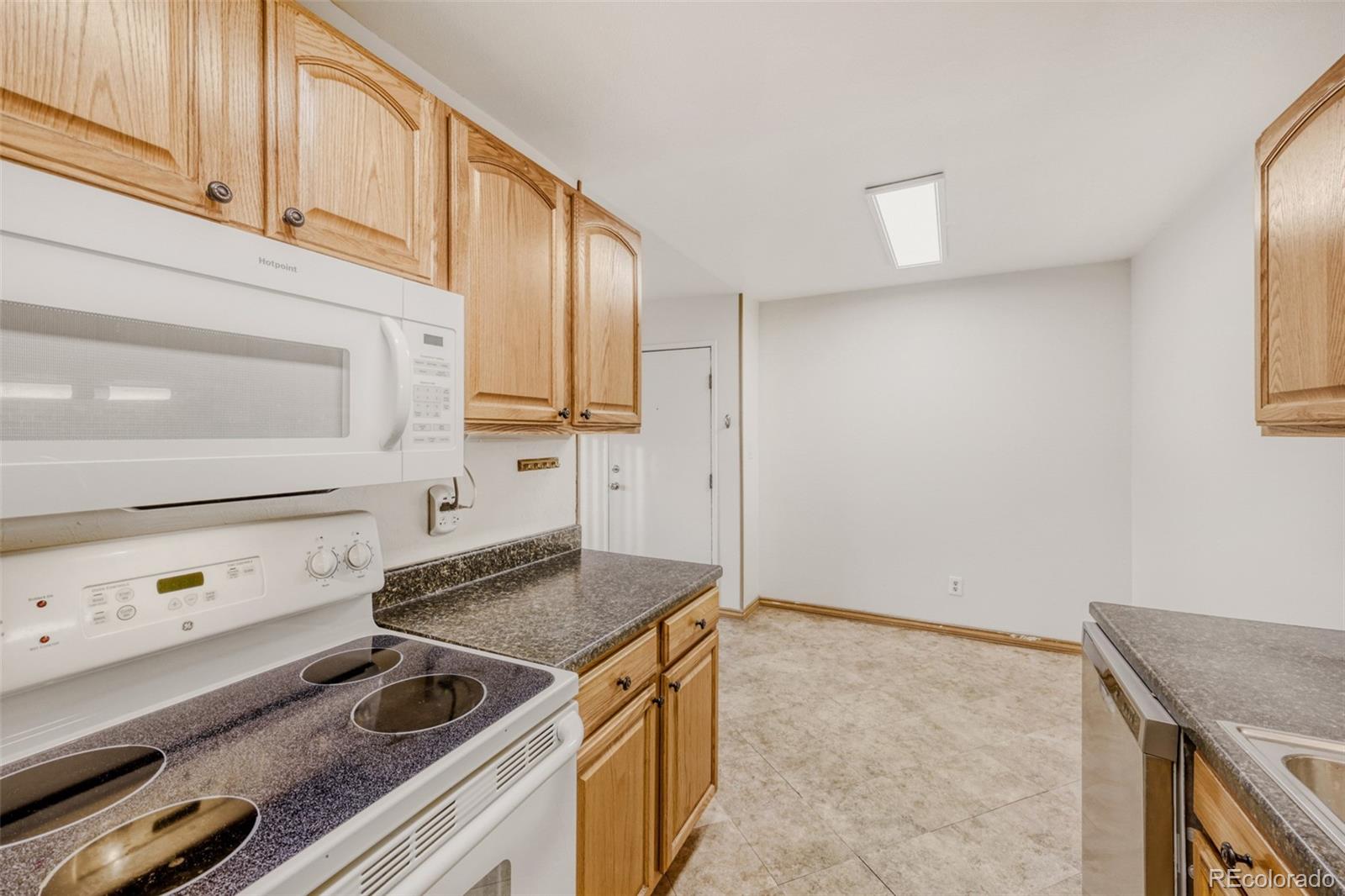 MLS Image #5 for 10211  ura lane,thornton, Colorado