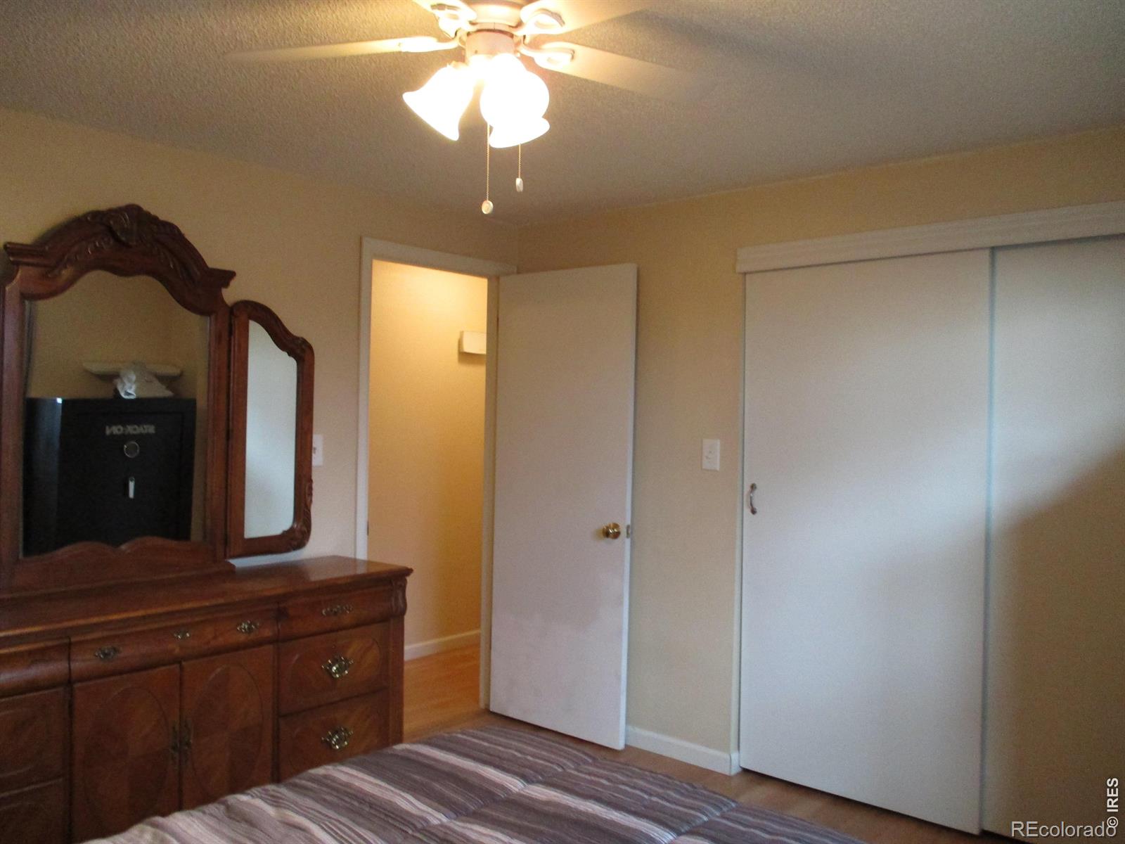 MLS Image #5 for 343  knotty place,loveland, Colorado