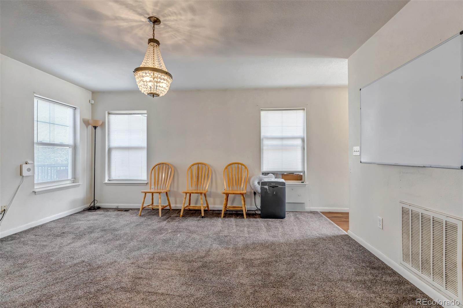 MLS Image #9 for 23361 e saratoga circle,aurora, Colorado