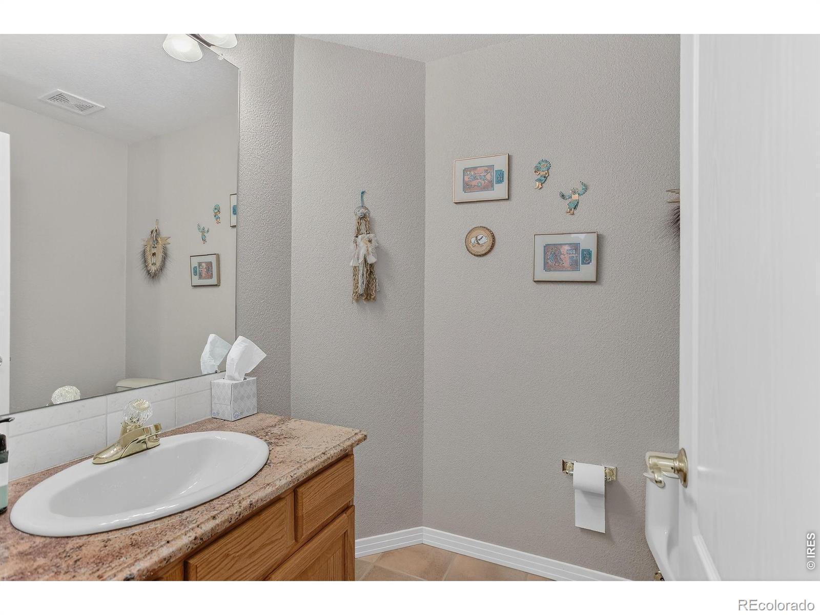 MLS Image #18 for 18031  wagon trail,mead, Colorado