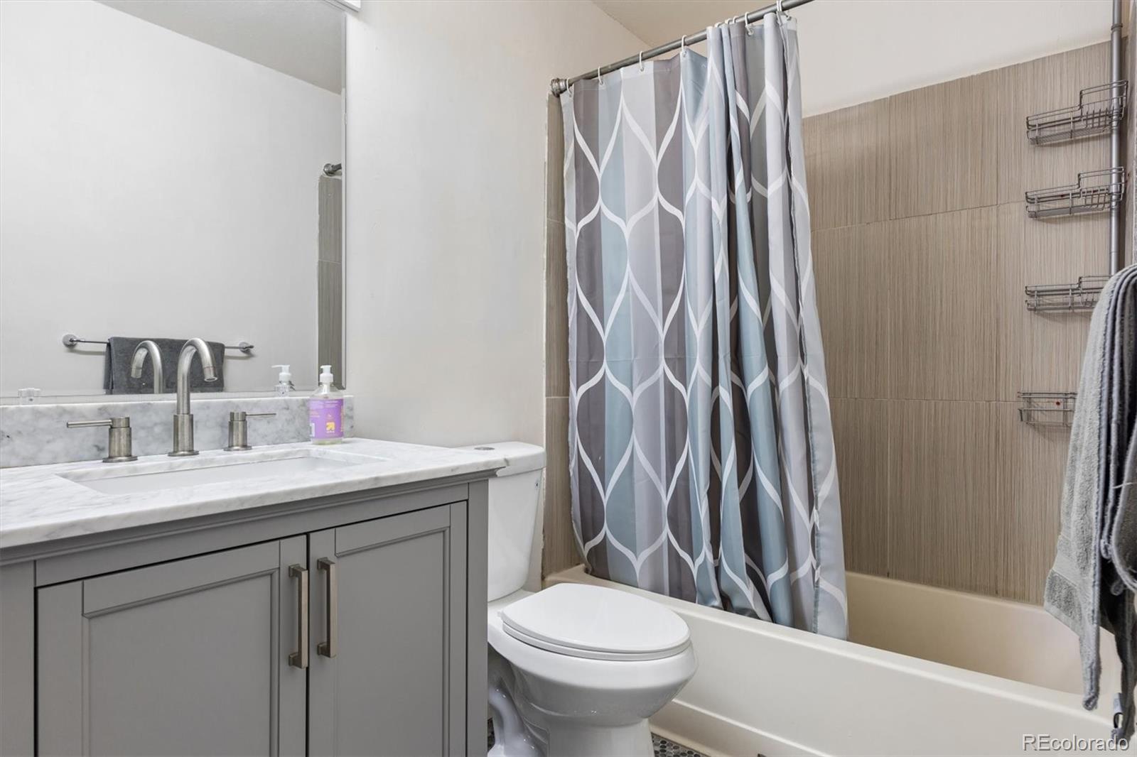 MLS Image #17 for 6475 s dayton street 106,englewood, Colorado