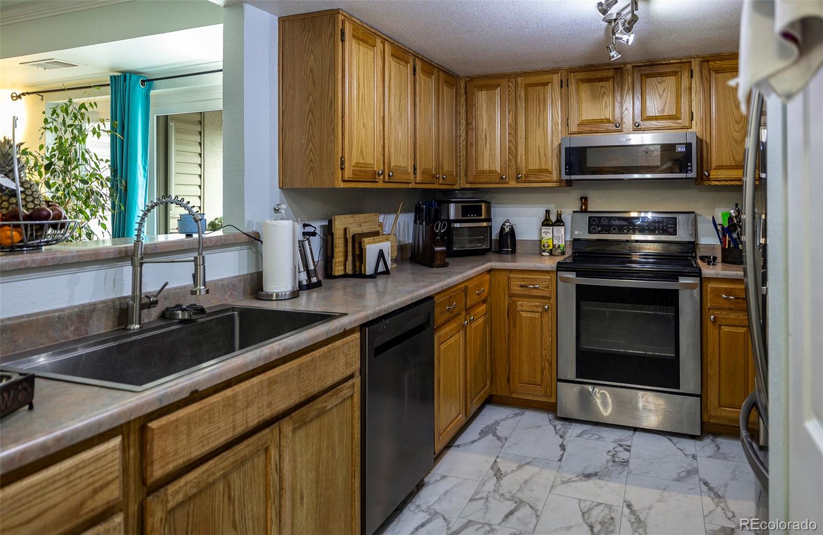MLS Image #10 for 12208 w dorado place,littleton, Colorado