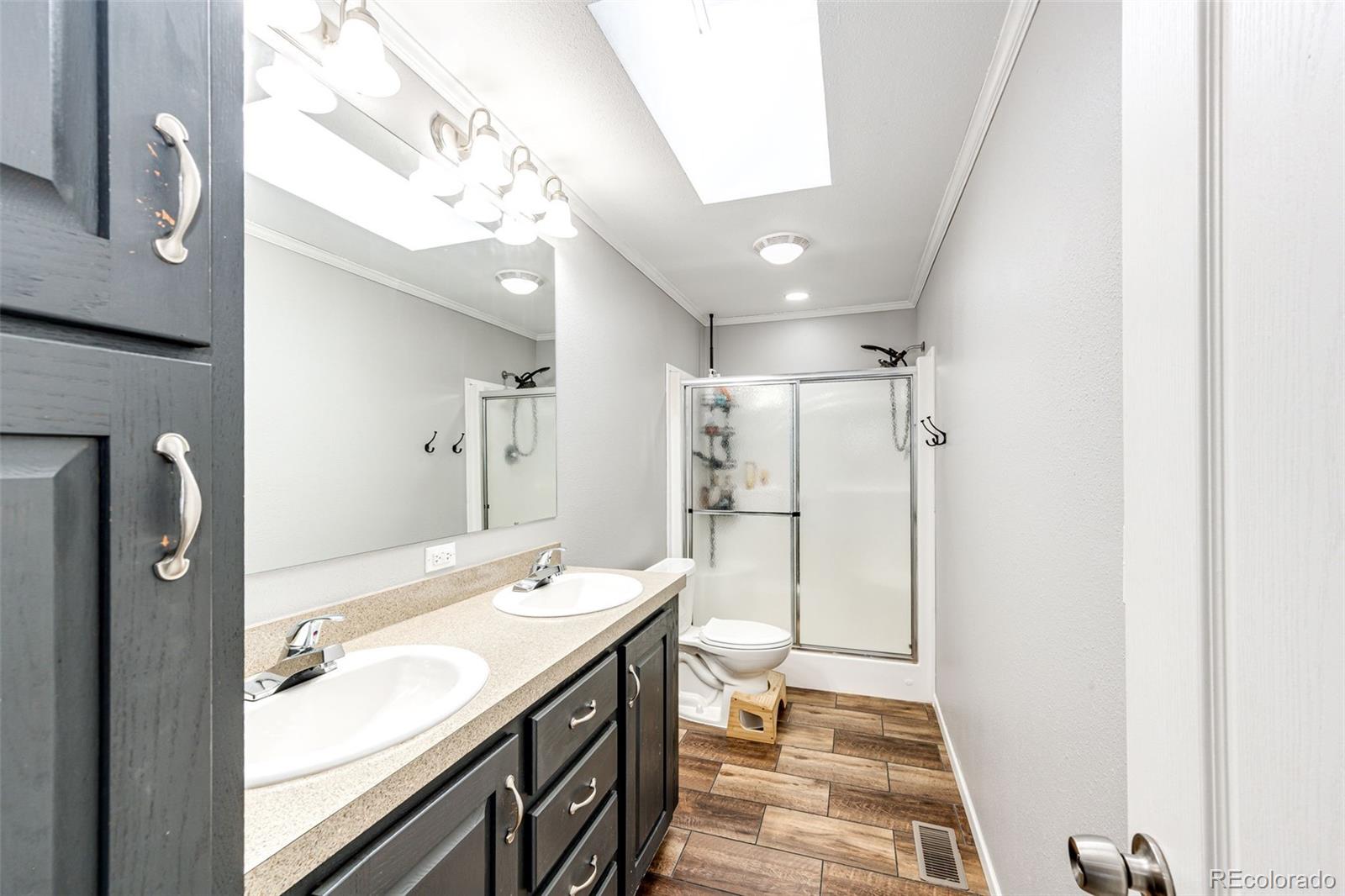 MLS Image #15 for 570  4th street,bennett, Colorado