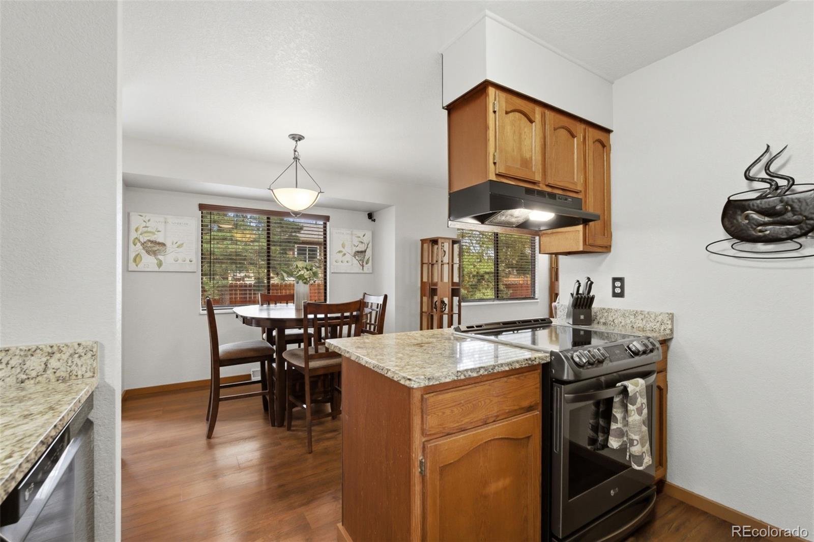MLS Image #12 for 2357 s eldridge court,lakewood, Colorado