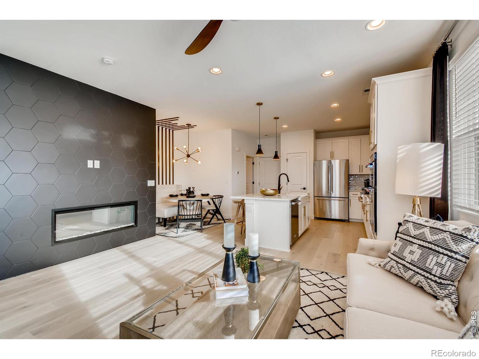 MLS Image #2 for 2841  bear springs circle,longmont, Colorado
