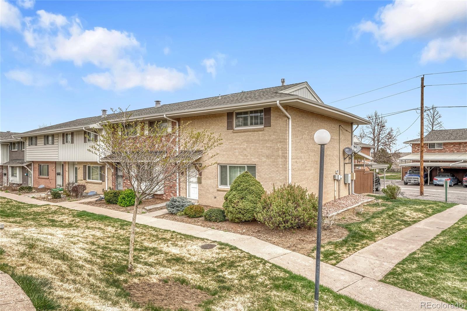 MLS Image #2 for 9276 e nassau avenue,denver, Colorado