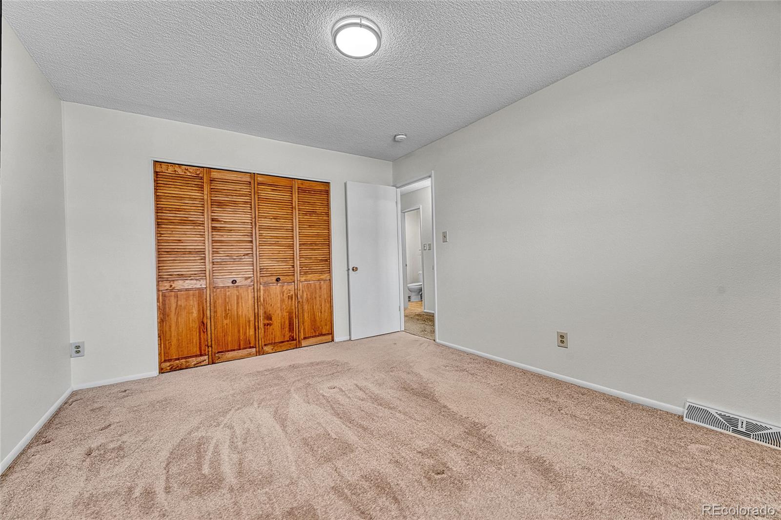 MLS Image #29 for 9276 e nassau avenue,denver, Colorado