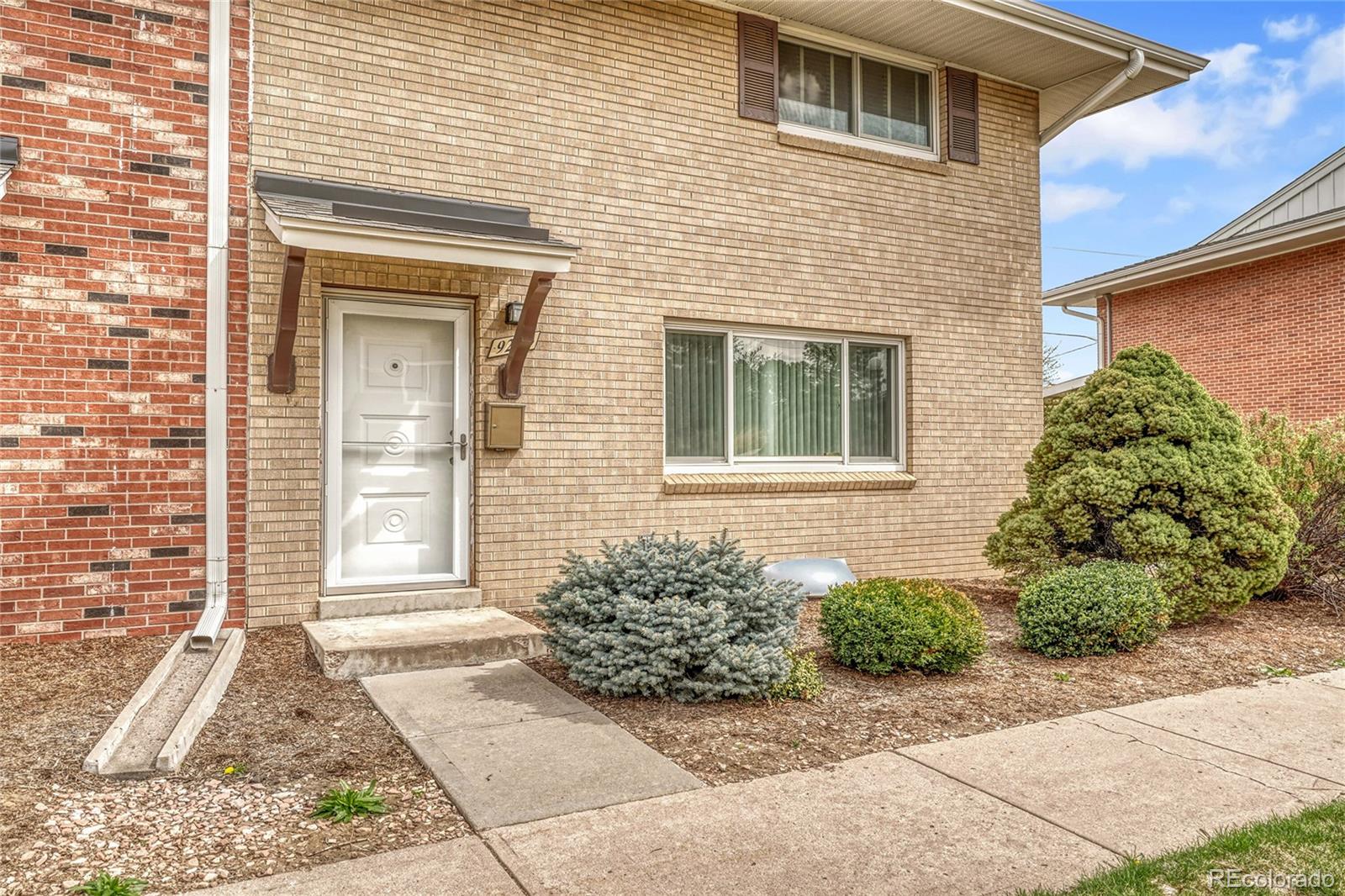 MLS Image #3 for 9276 e nassau avenue,denver, Colorado