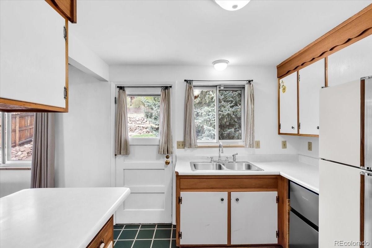 MLS Image #22 for 570  vista drive,castle rock, Colorado