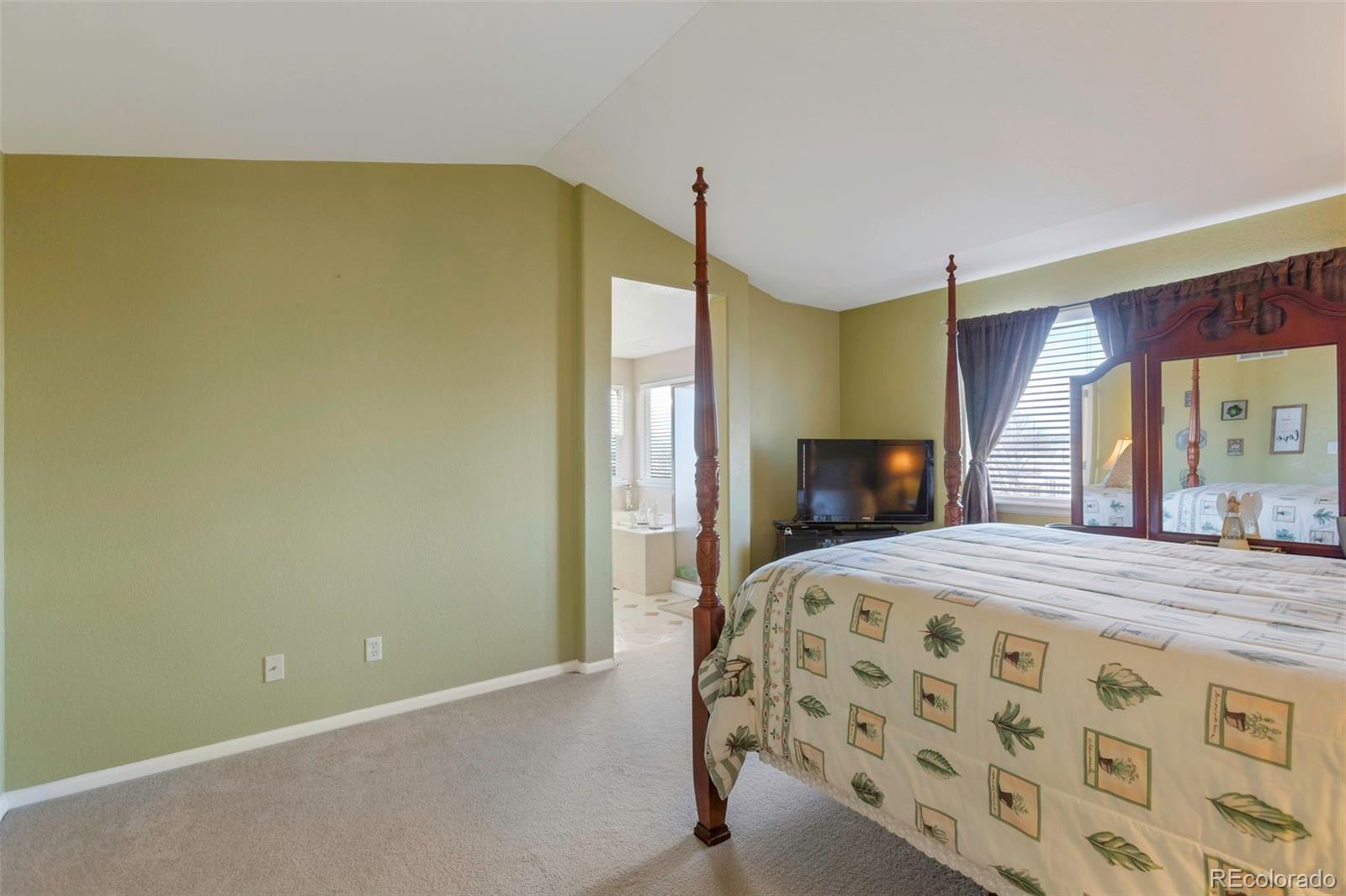 MLS Image #16 for 2430 s fundy circle,aurora, Colorado