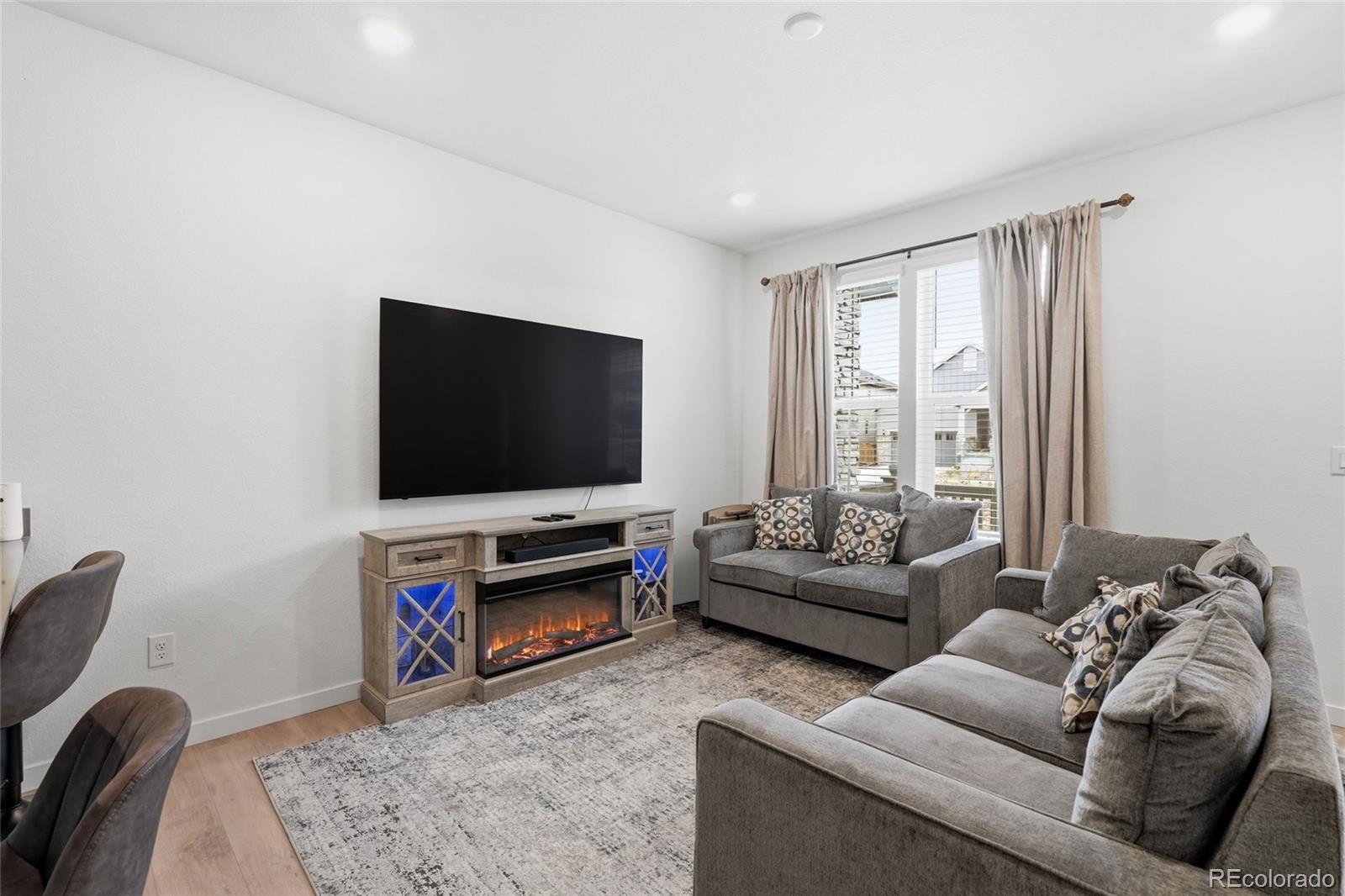 MLS Image #2 for 2014 s gold bug way,aurora, Colorado