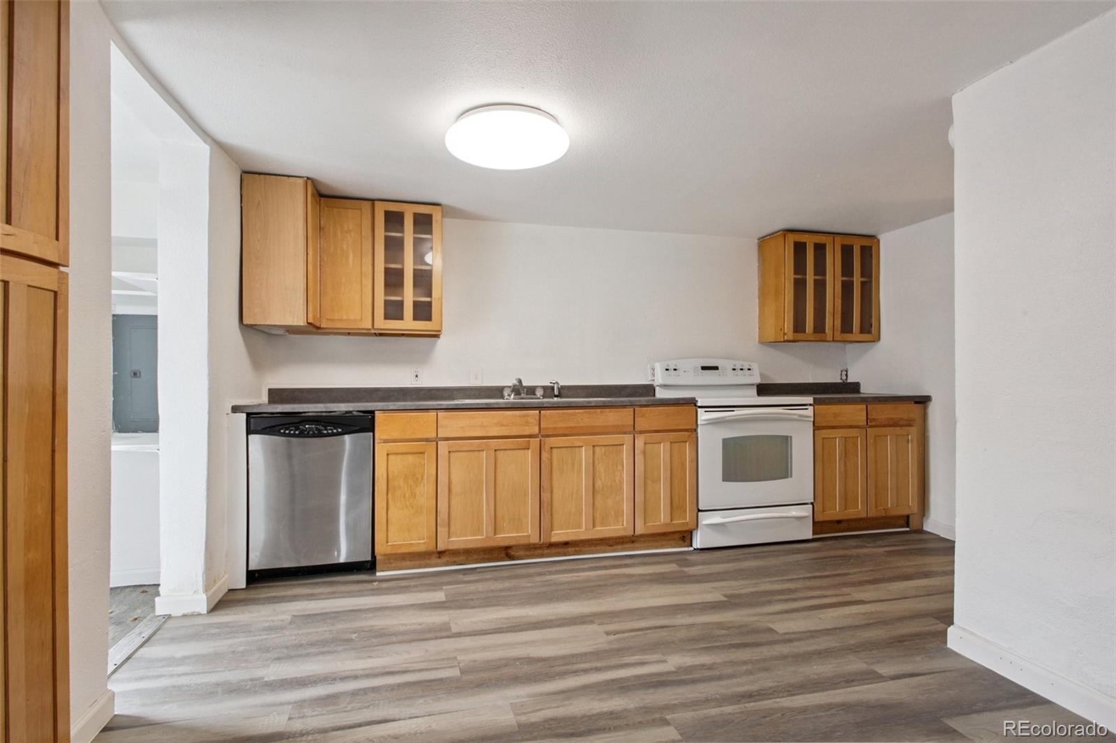 MLS Image #6 for 3200 w custer place,denver, Colorado