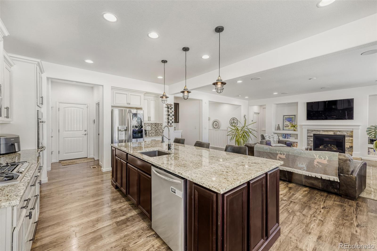 MLS Image #10 for 11350  kalispell street,commerce city, Colorado