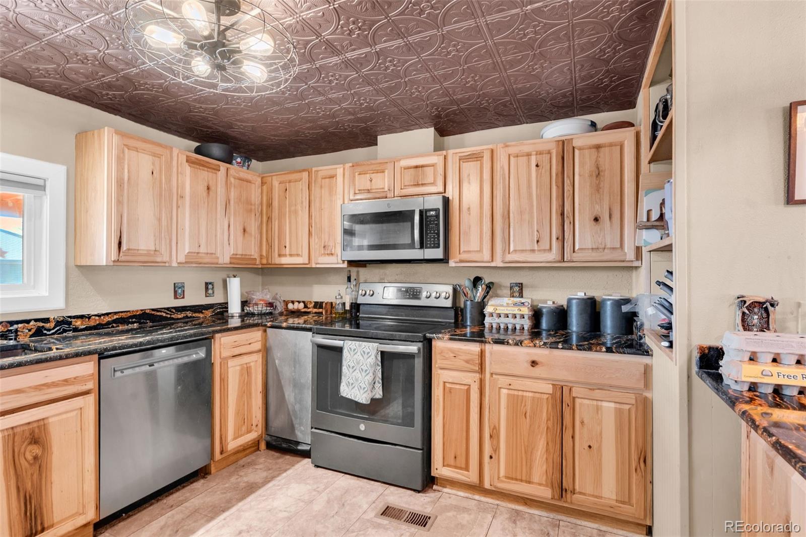 MLS Image #10 for 1144  4th street,penrose, Colorado