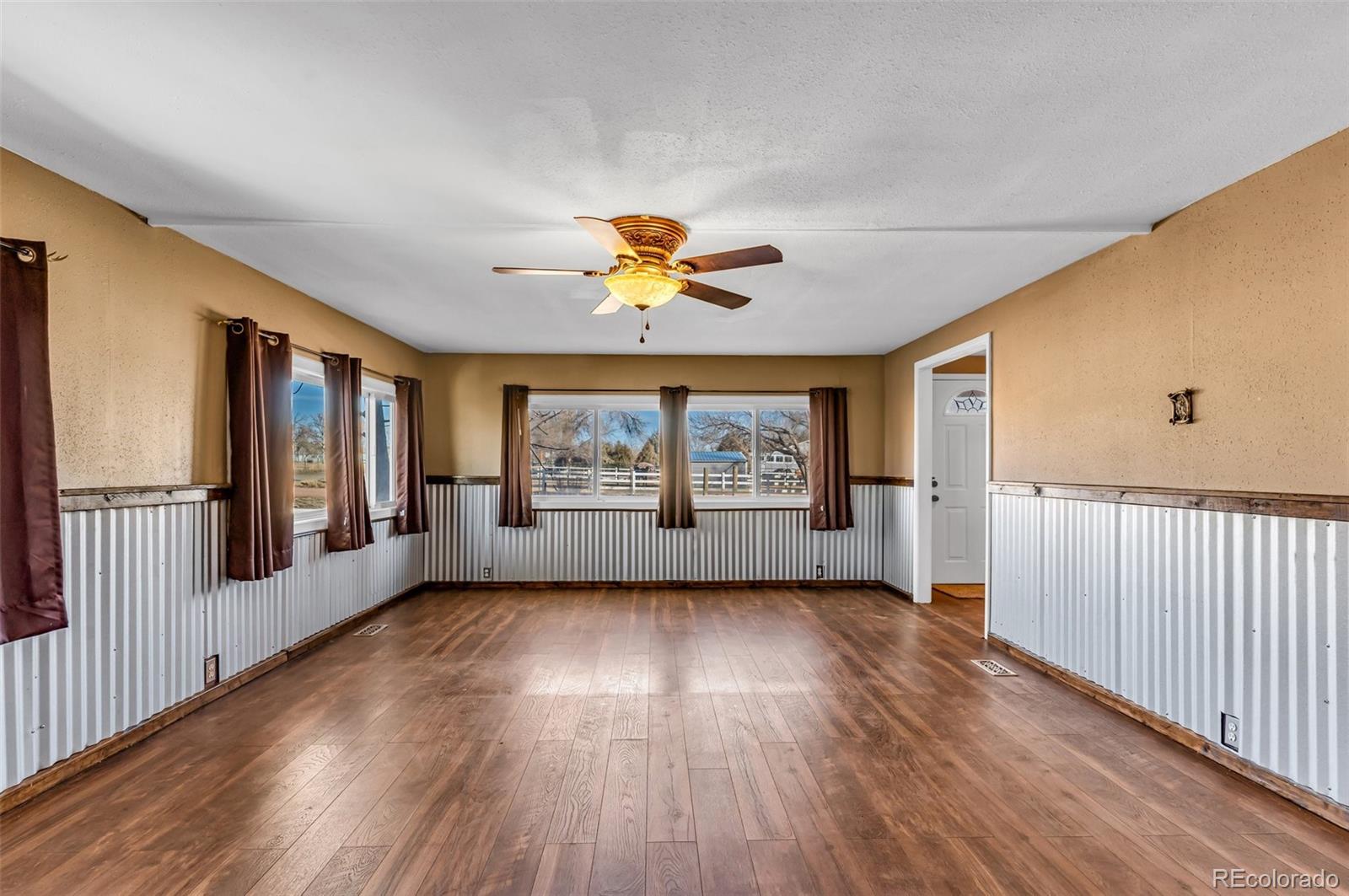 MLS Image #18 for 1144  4th street,penrose, Colorado