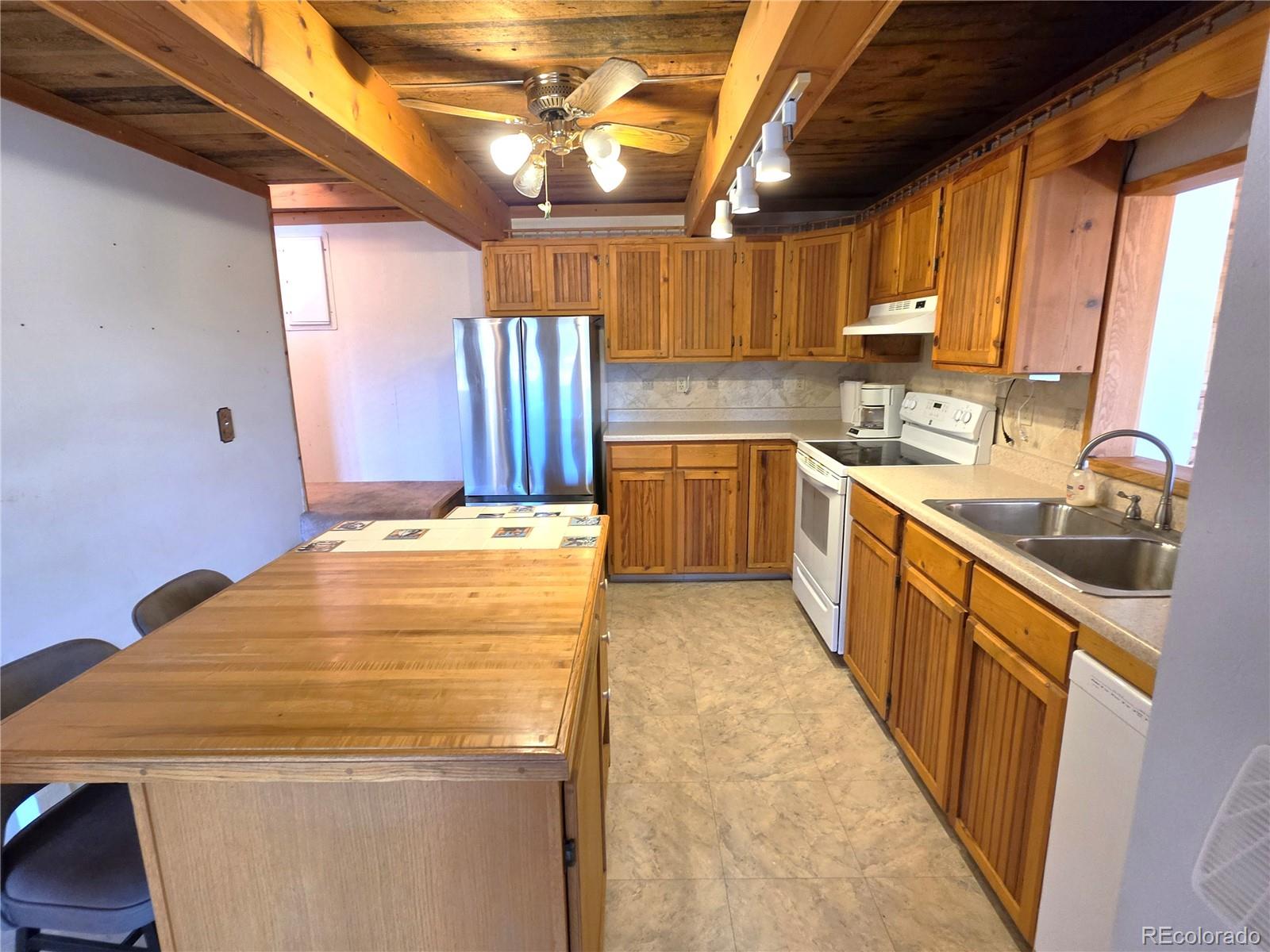 MLS Image #11 for 60  pawnee path,lake george, Colorado