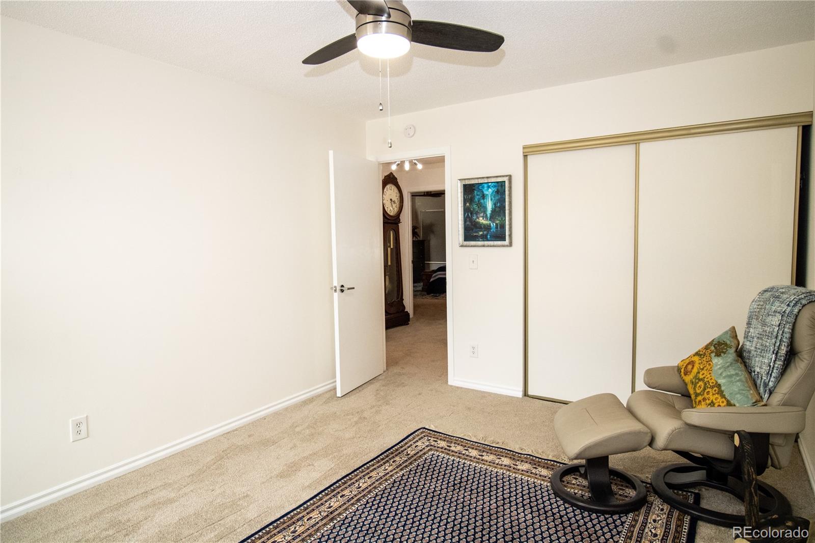 MLS Image #35 for 2752 s heather gardens way 13,aurora, Colorado