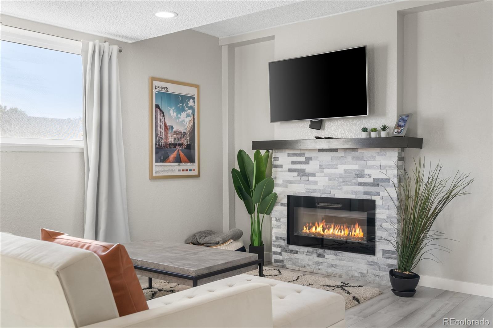 MLS Image #14 for 7652  granada road,denver, Colorado