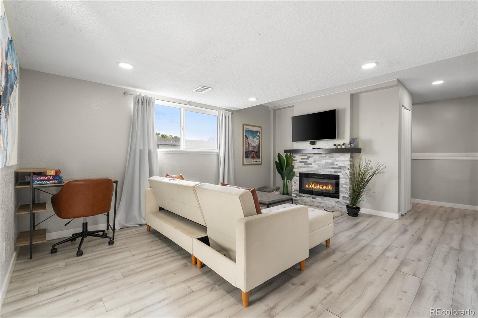 MLS Image #15 for 7652  granada road,denver, Colorado