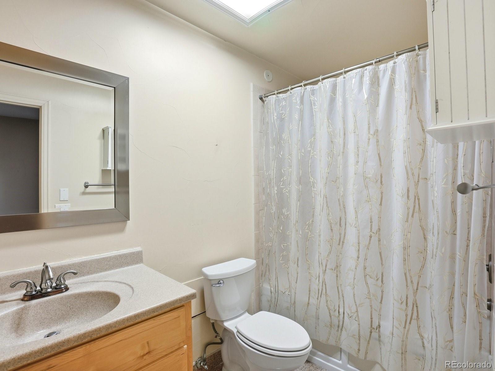 MLS Image #14 for 3864 s quince street,denver, Colorado
