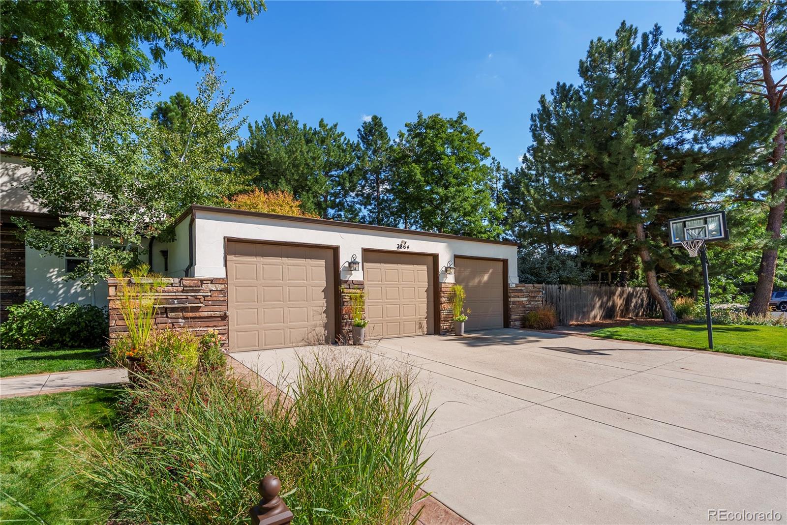 MLS Image #26 for 3864 s quince street,denver, Colorado