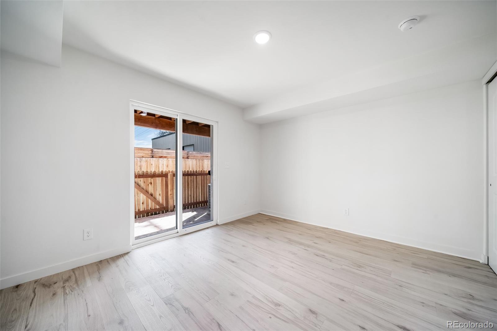 MLS Image #13 for 1885 s quebec way,denver, Colorado