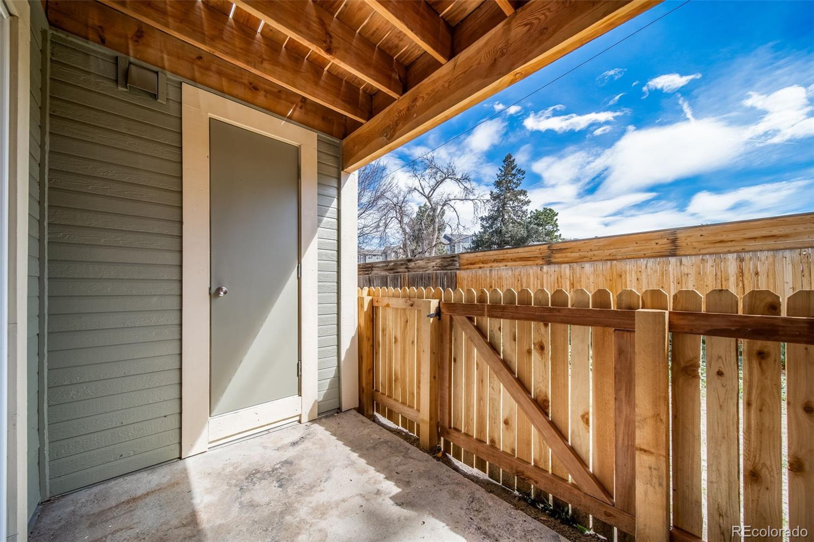MLS Image #19 for 1885 s quebec way,denver, Colorado