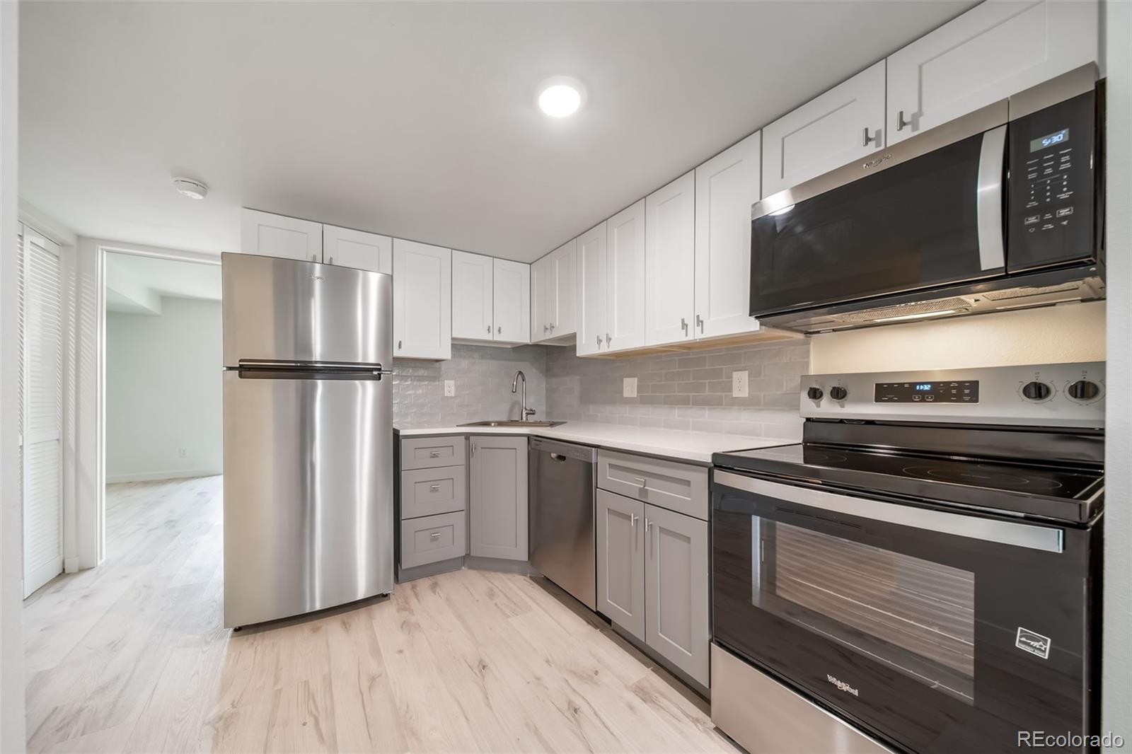 MLS Image #7 for 1885 s quebec way,denver, Colorado