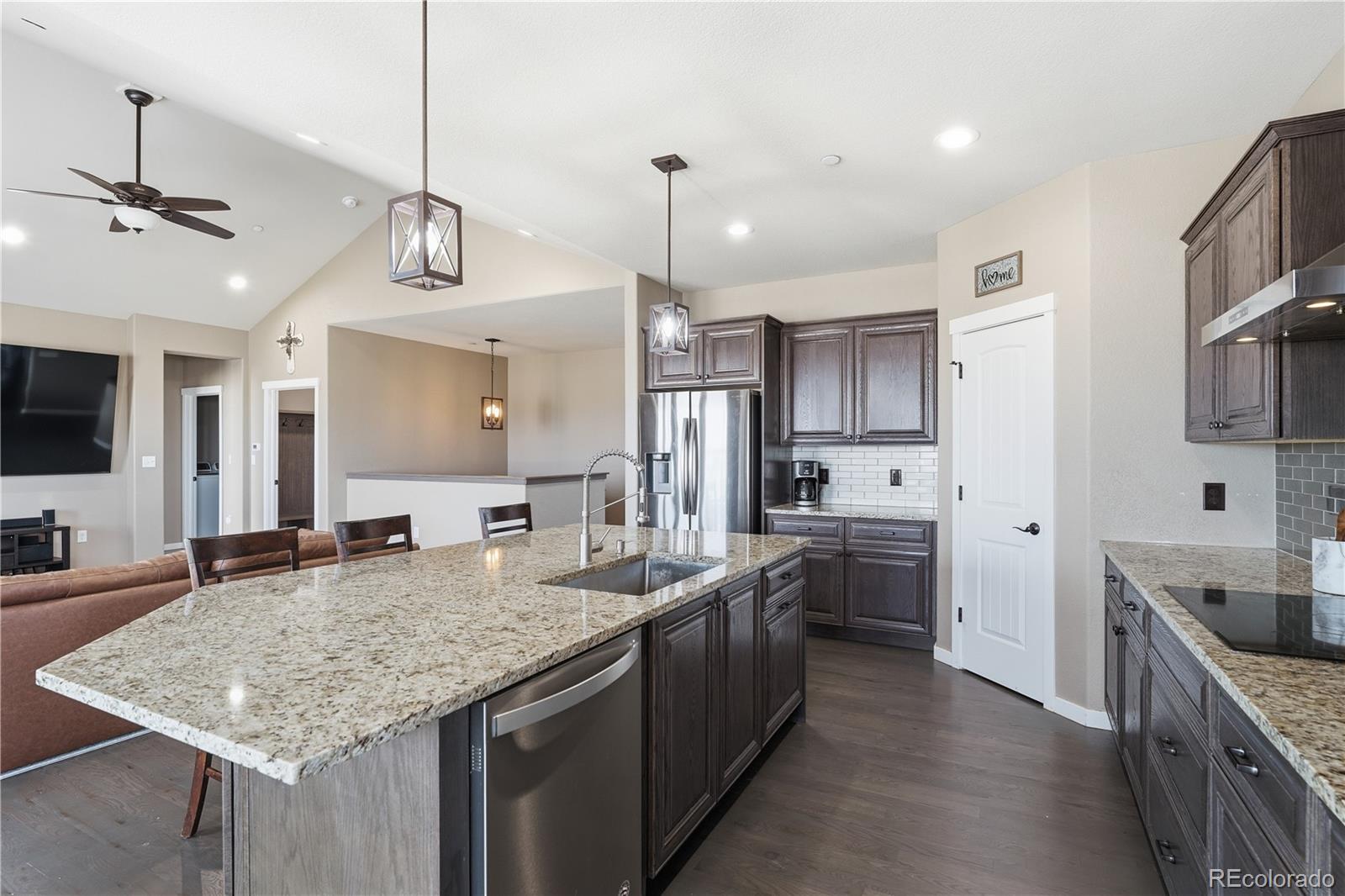 MLS Image #19 for 39257 e 147th court,keenesburg, Colorado