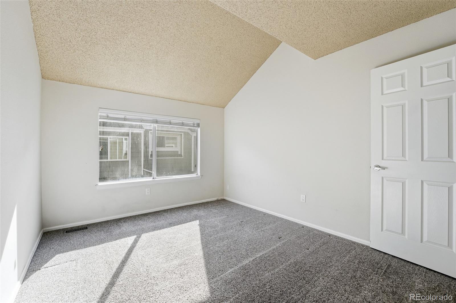 MLS Image #22 for 9018  bear mountain drive,highlands ranch, Colorado