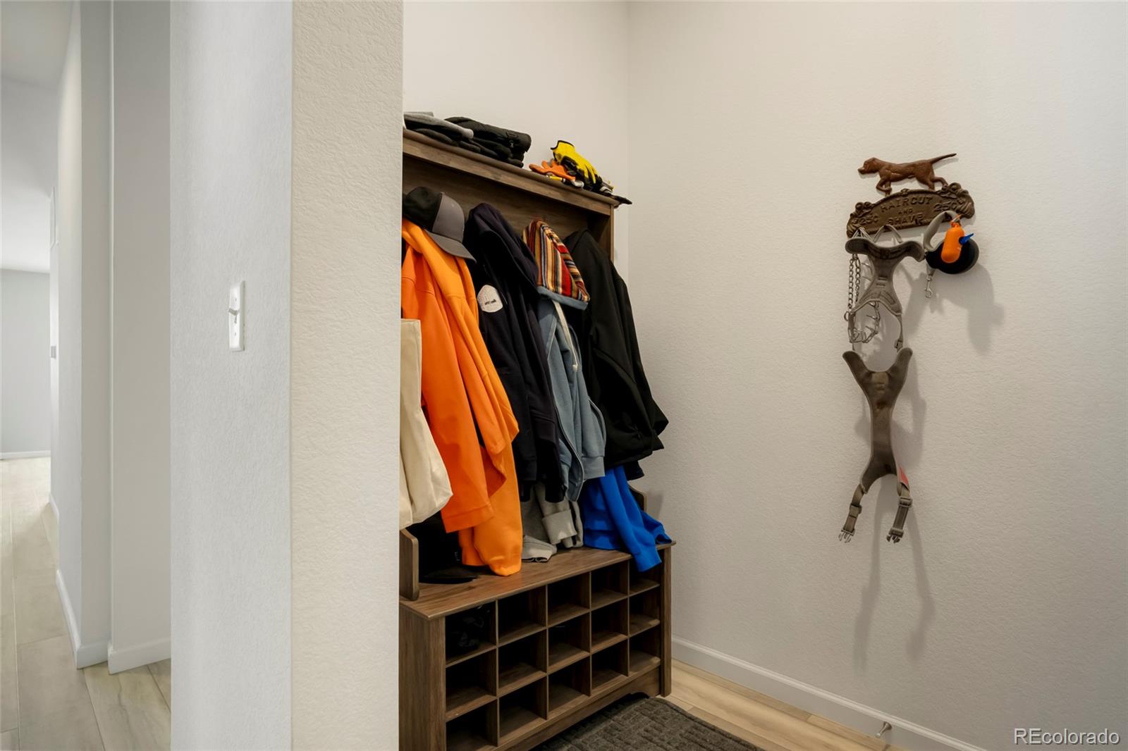 MLS Image #10 for 86 s vandriver way,aurora, Colorado