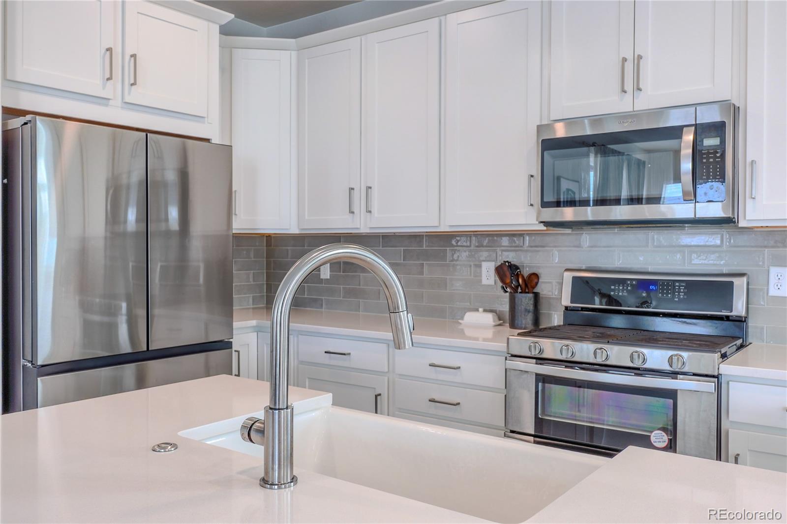 MLS Image #4 for 8335  big thompson street,littleton, Colorado