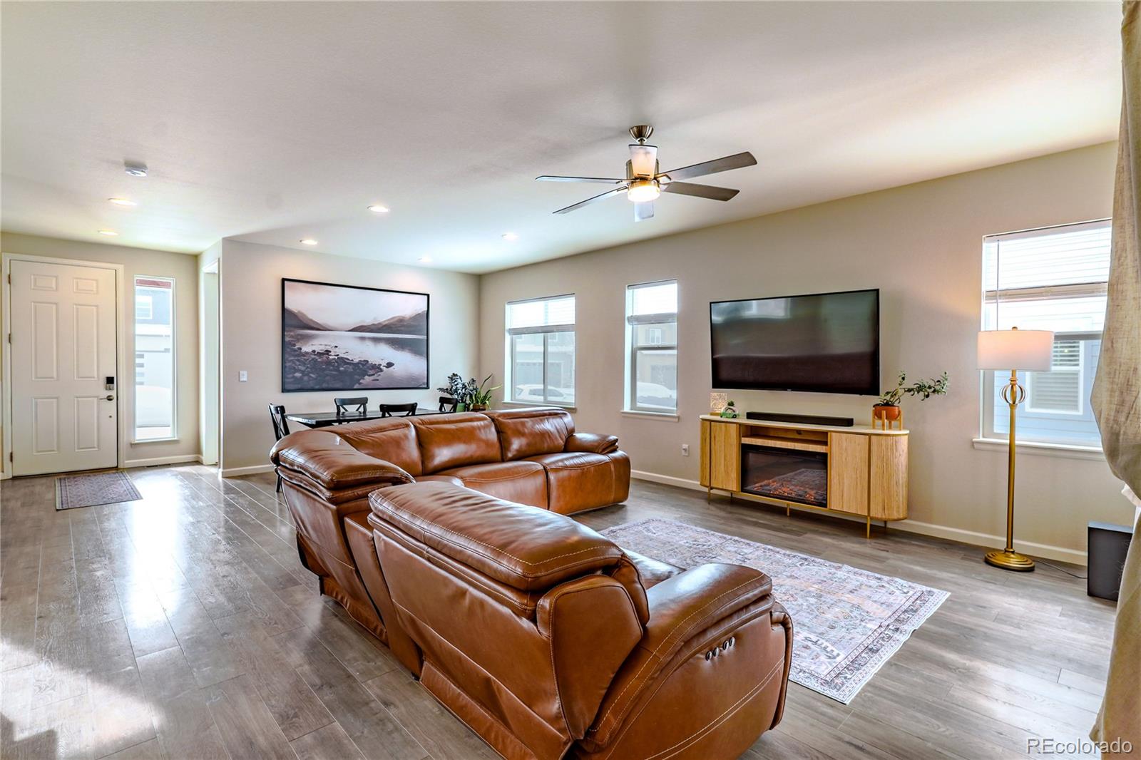 MLS Image #9 for 8335  big thompson street,littleton, Colorado