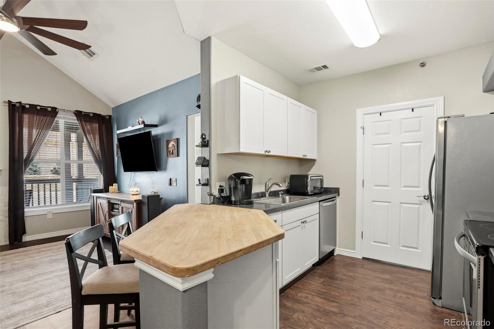 MLS Image #14 for 6001  castlegate drive a25,castle rock, Colorado