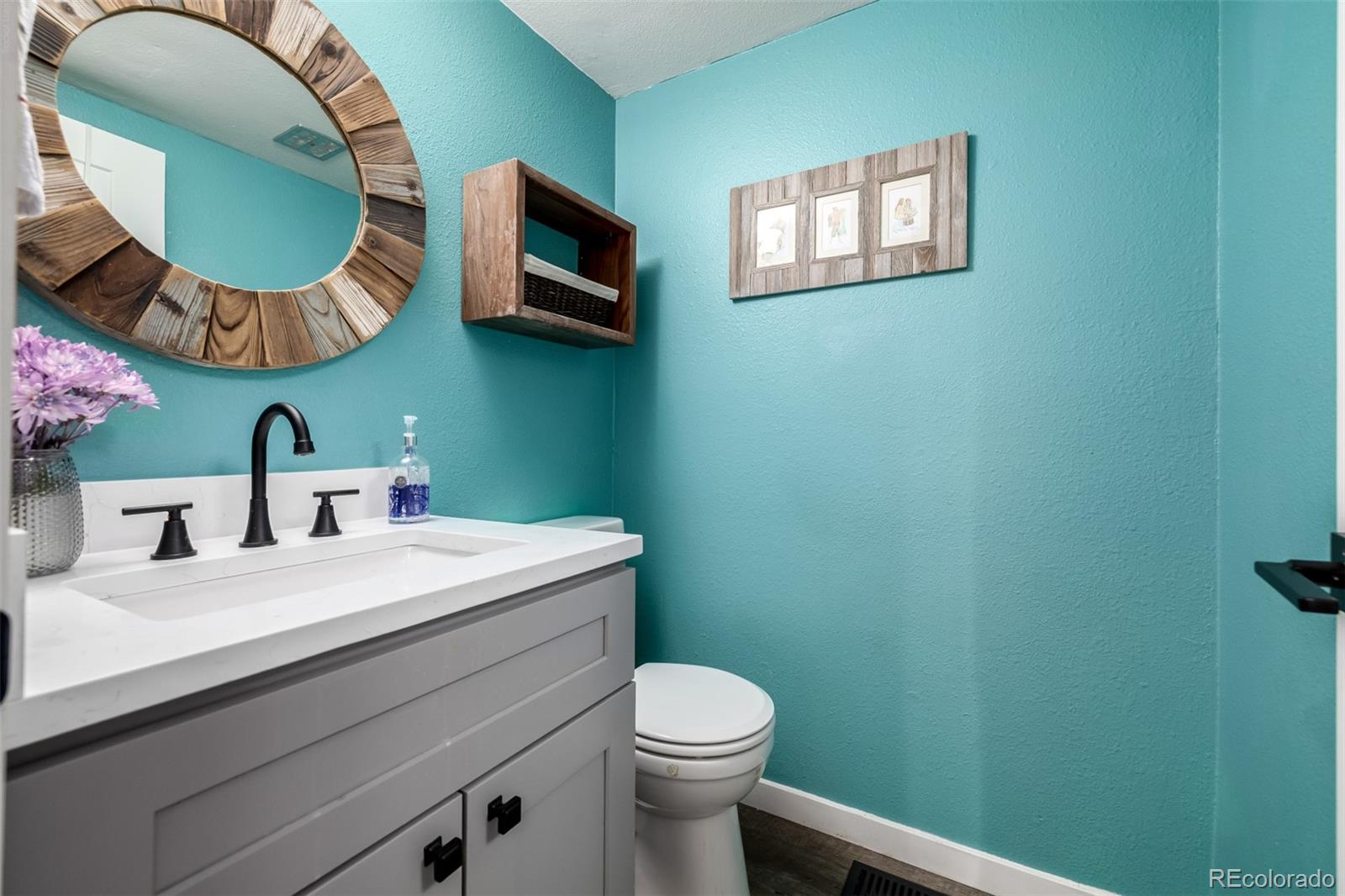 MLS Image #13 for 4075 s hannibal street,aurora, Colorado