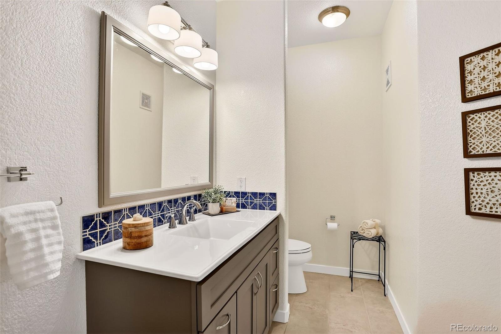 MLS Image #19 for 10715  twenty mile road 202,parker, Colorado