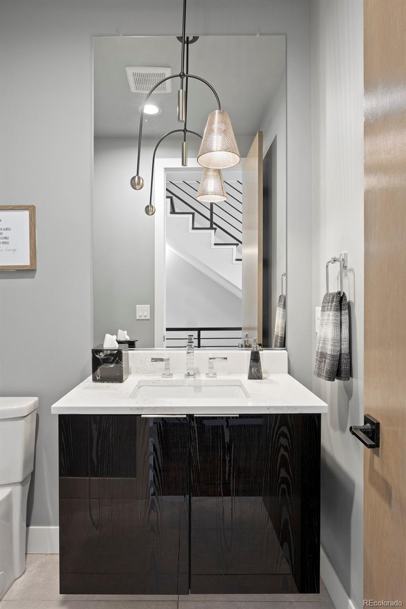 MLS Image #6 for 3083 s cherry way,denver, Colorado