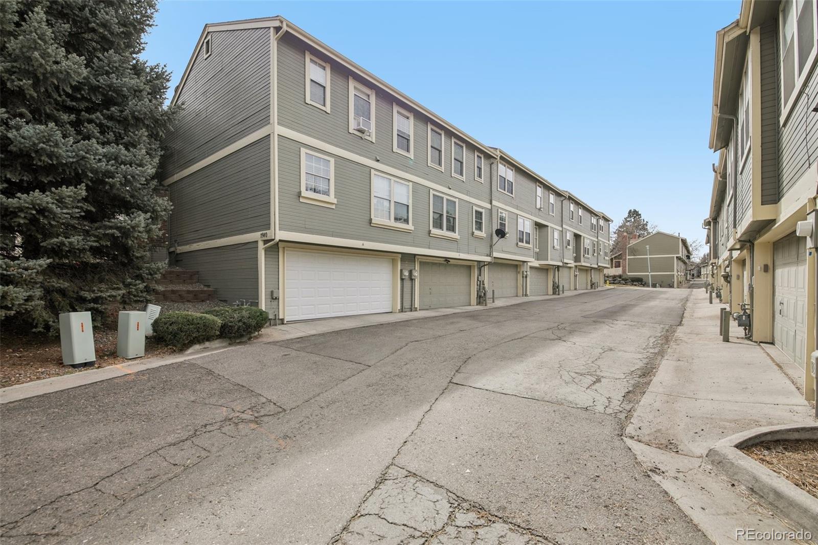 MLS Image #31 for 1980 s hannibal street c,aurora, Colorado