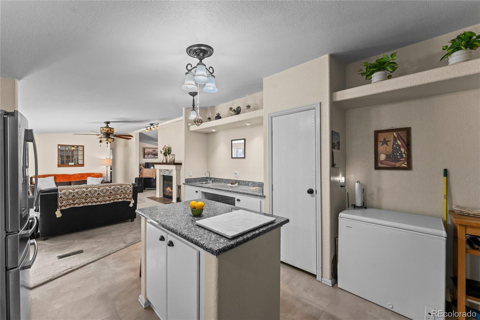 MLS Image #15 for 146  kokwapy court,florissant, Colorado