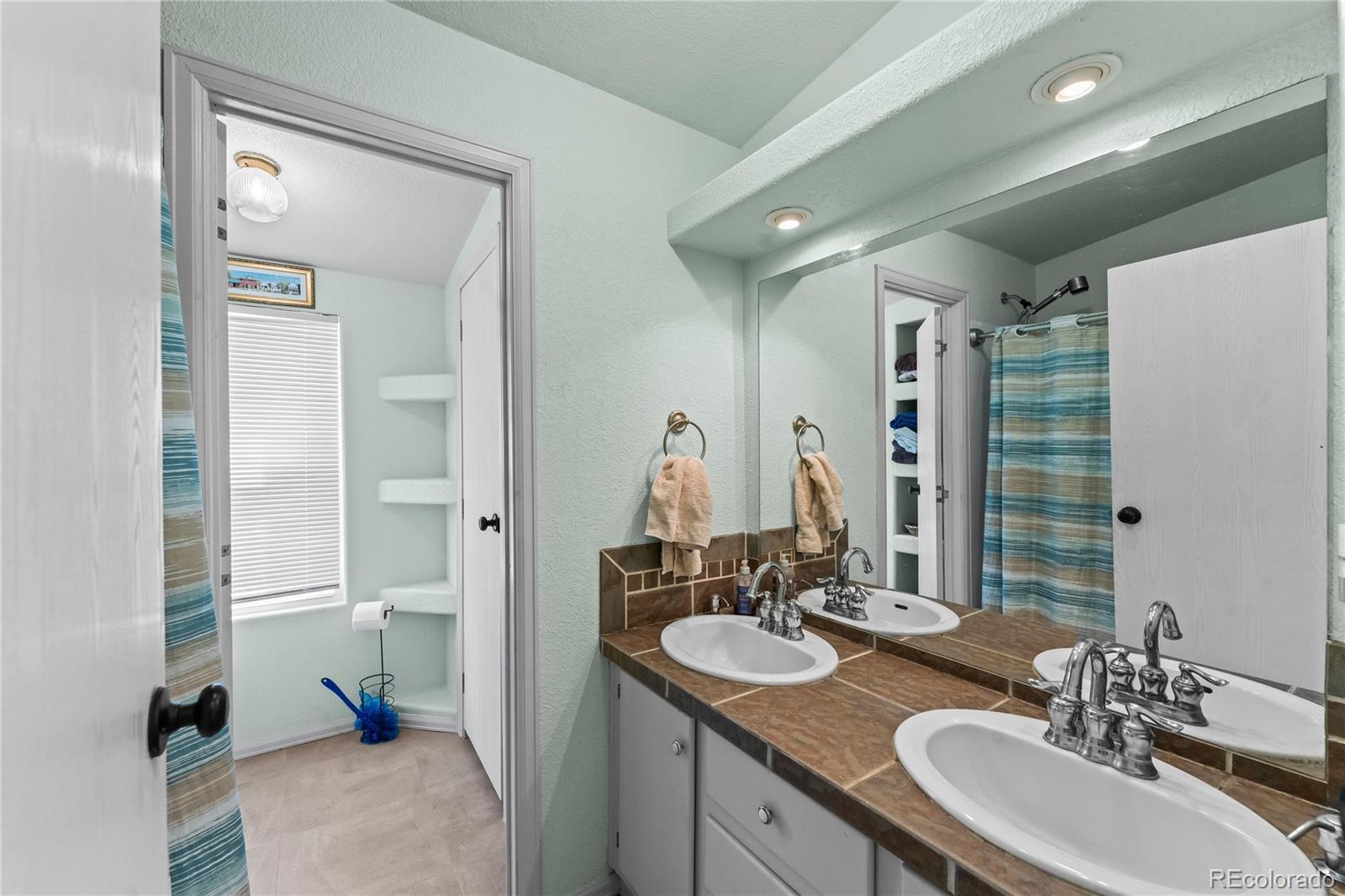 MLS Image #19 for 146  kokwapy court,florissant, Colorado